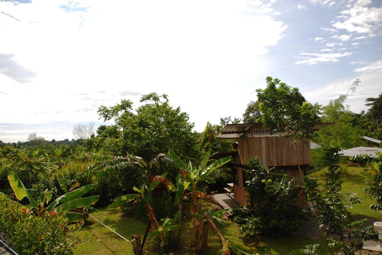 Maracumbo Lodge Mompiche Exterior foto